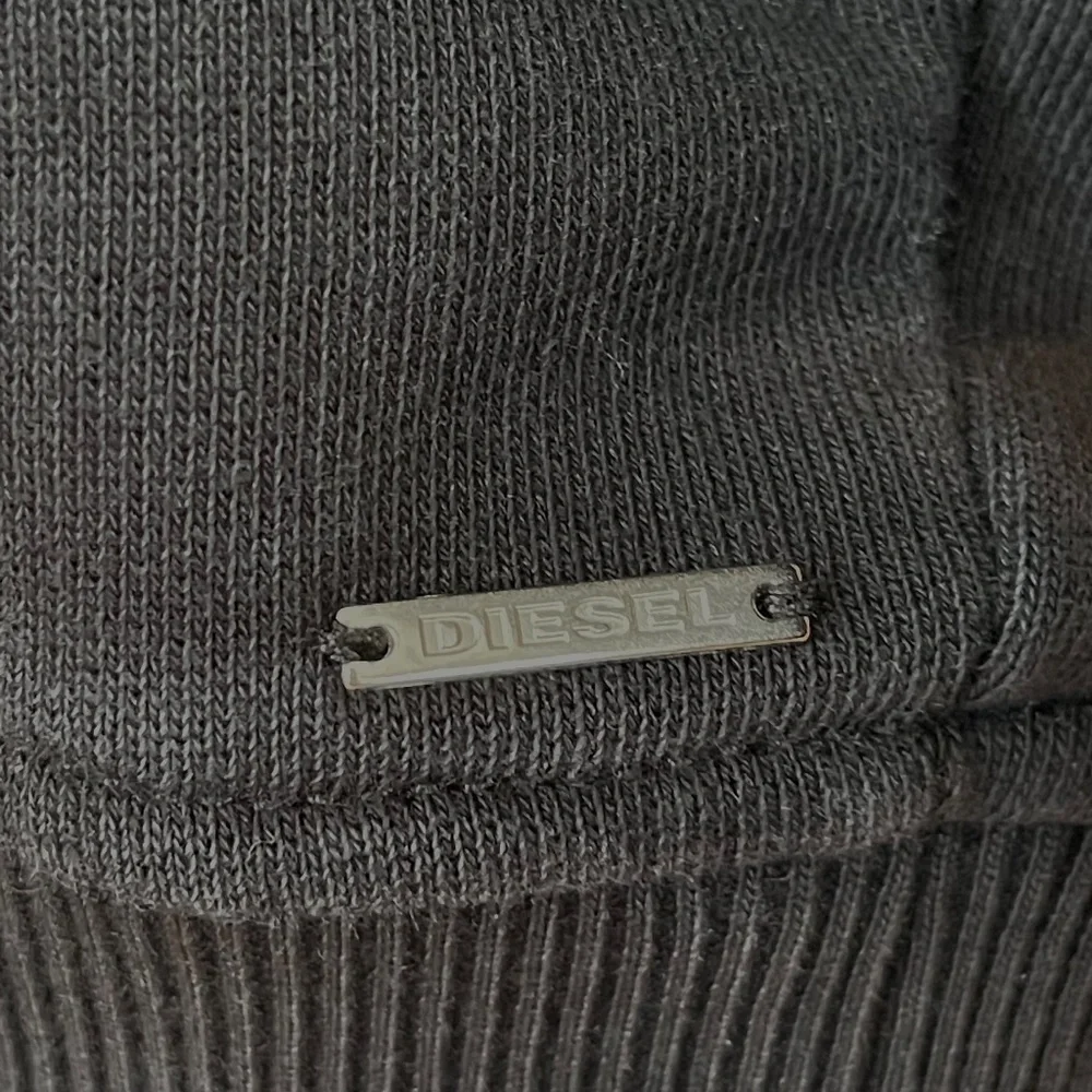 Diesel Convertible Black Sweatshirt with Faux Leather Trim and Silver Snaps - Picture 8 of 12